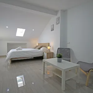 Esparteros 6, Estudios Lejlighed Málaga